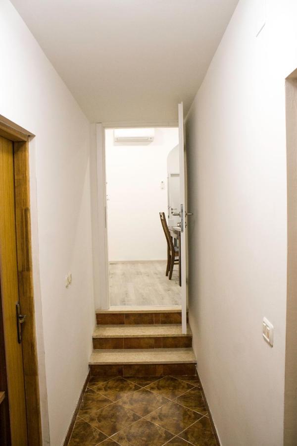 Appartamento White Orchid Pola Esterno foto