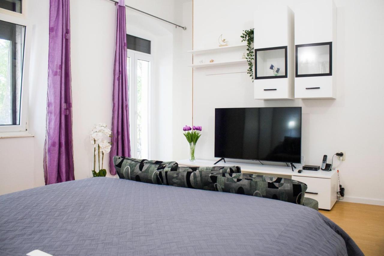 Appartamento White Orchid Pola Esterno foto